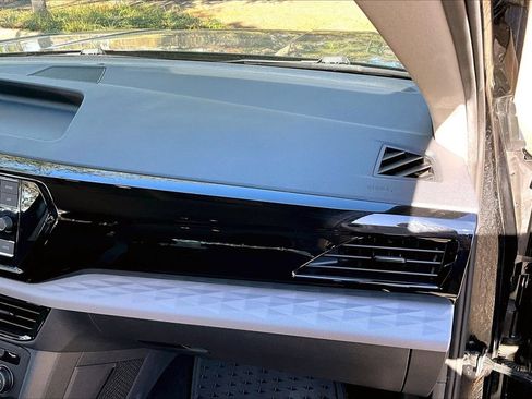 Used 2022 Volkswagen Taos S FWD image 22