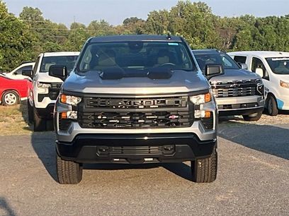 New 2026 Chevrolet Silverado 1500 Custom Trail Boss w/ Turbomax Blackout Package