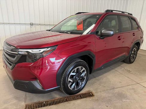 Used 2026 Subaru Forester Premium AWD/4WD image 6