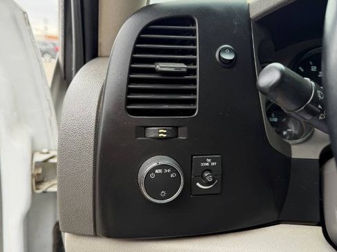 Used 2014 Chevrolet Silverado 3500 LT image 15