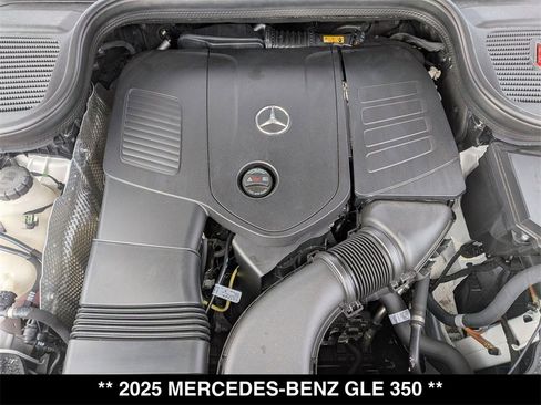 Certified 2025 Mercedes-Benz GLE 350 4MATIC image 10