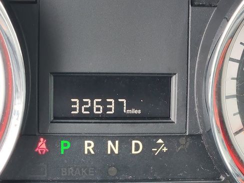 Used 2014 Dodge Grand Caravan SXT image 19