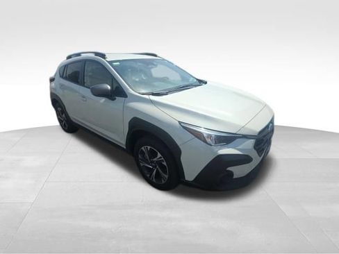 Used 2024 Subaru Crosstrek 2.0i Premium w/ Crosstrek Mirror Package AWD/4WD image 13