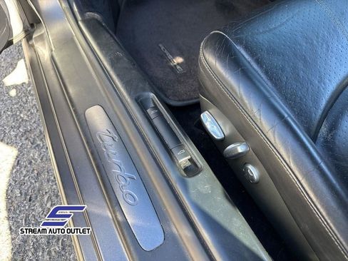 Used 2007 Porsche 911 Turbo image 31