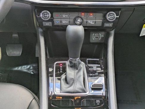 New 2026 Jeep Compass Latitude image 17