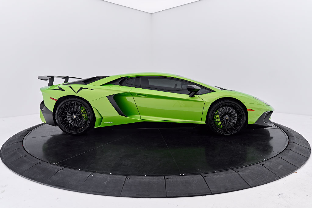 Used 2016 Lamborghini Aventador LP 750-4 Superveloce AWD/4WD image 18