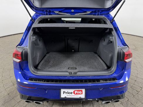 Used 2024 Volkswagen Golf R AWD/4WD image 7