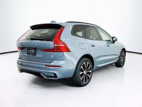 Used 2024 Volvo XC60 B5 Plus w/ Protection Package Premier AWD/4WD image 9