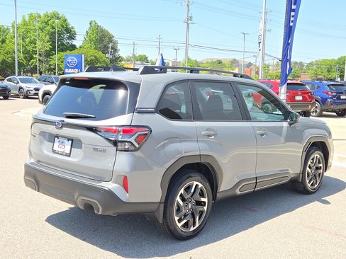 Certified 2025 Subaru Forester Limited w/ Protection Package (1PH) AWD/4WD image 3