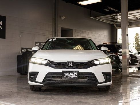 Used 2024 Honda Civic EX-L image 3