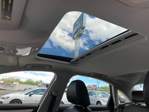 Used 2009 Audi A4 2.0T Premium image 14