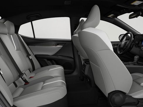New 2026 Toyota Camry SE FWD image 7