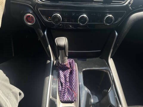 Used 2019 Honda Accord Sport image 15