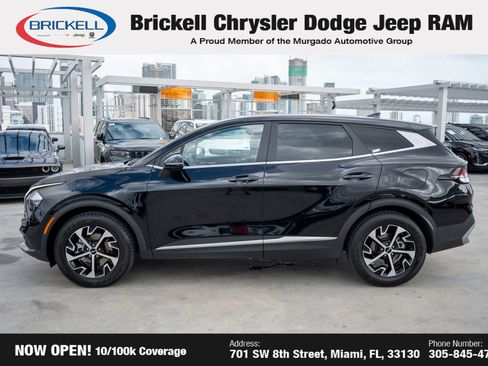 Used 2023 Kia Sportage EX image 8