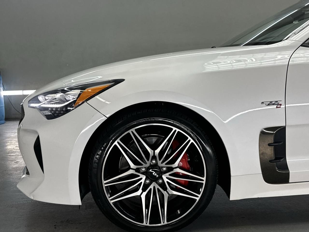 Used 2022 Kia Stinger GT2 RWD image 5
