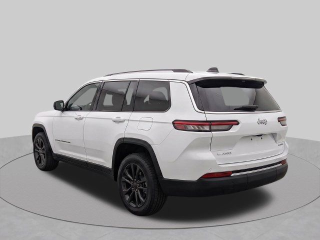 Used 2021 Jeep Grand Cherokee L Limited AWD/4WD image 4
