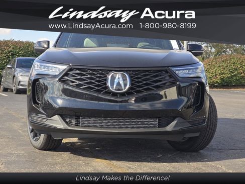 New 2025 Acura RDX image 2