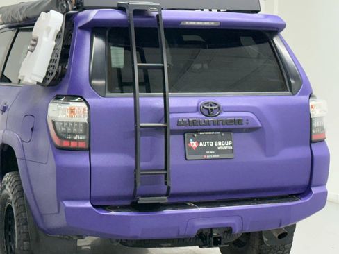 Used 2021 Toyota 4Runner SR5 image 37