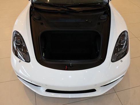 Used 2021 Porsche 718 Cayman image 59