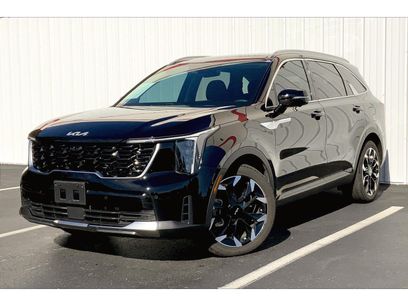 Used 2024 Kia Sorento SX