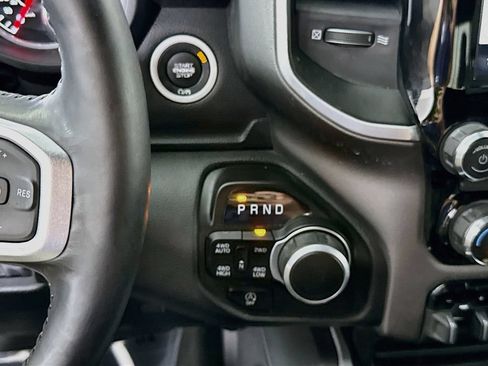 Used 2022 RAM 1500 Big Horn AWD/4WD image 11