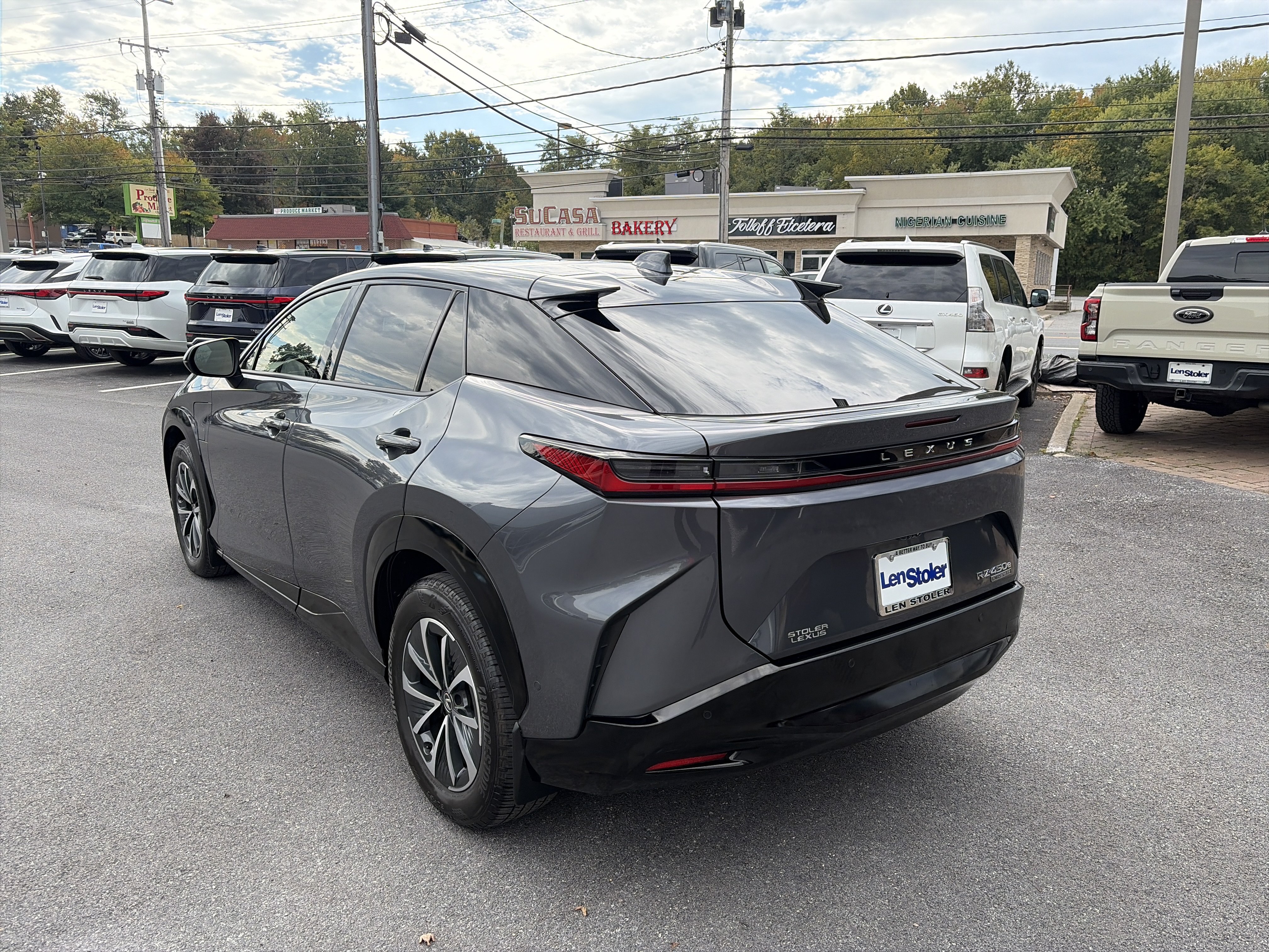 Certified 2024 Lexus RZ 450e Premium w/ Technology Package AWD/4WD image 3