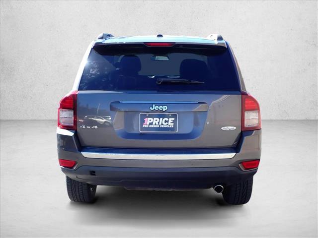 Used 2016 Jeep Compass High Altitude AWD/4WD image 8