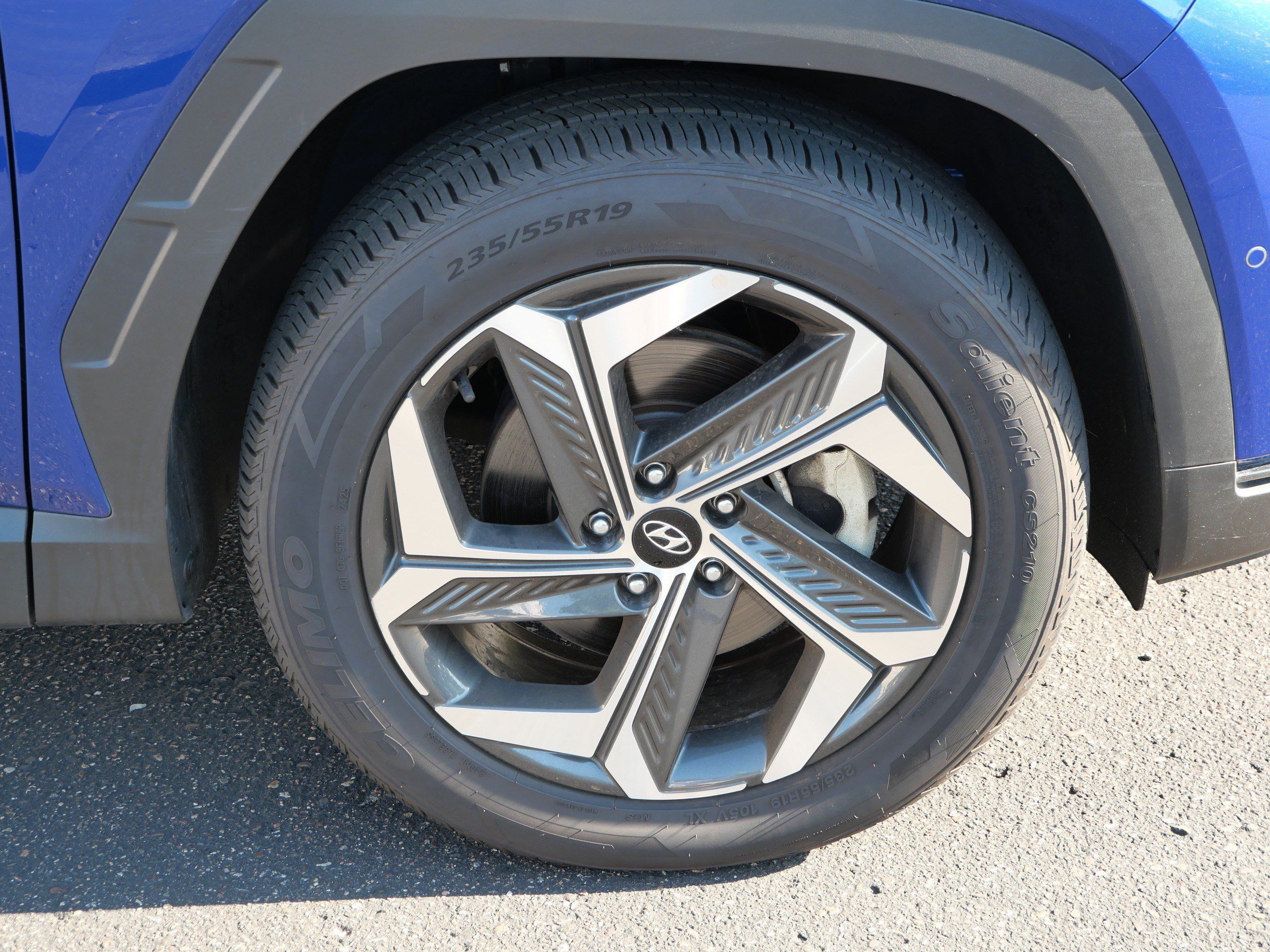 Used 2024 Hyundai Tucson Limited AWD/4WD image 15