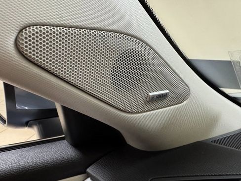 New 2026 Mitsubishi Outlander SE image 18