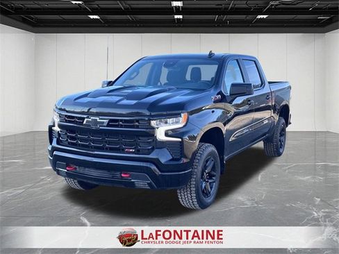 Used 2022 Chevrolet Silverado 1500 LT Trail Boss image 1