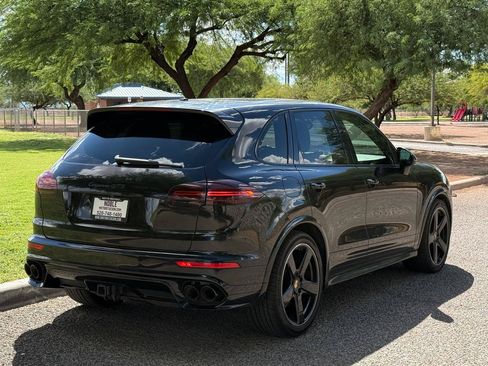 Used 2016 Porsche Cayenne GTS w/ Premium Package Plus AWD/4WD image 5