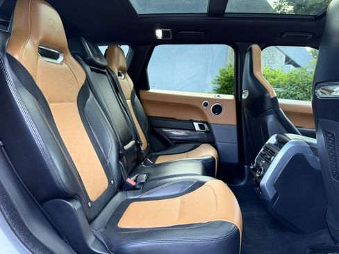 Used 2022 Land Rover Range Rover Sport SVR Carbon Edition AWD/4WD image 22