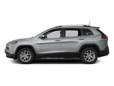 Certified 2017 Jeep Cherokee Latitude w/ Safety/Convenience Group AWD/4WD image 3