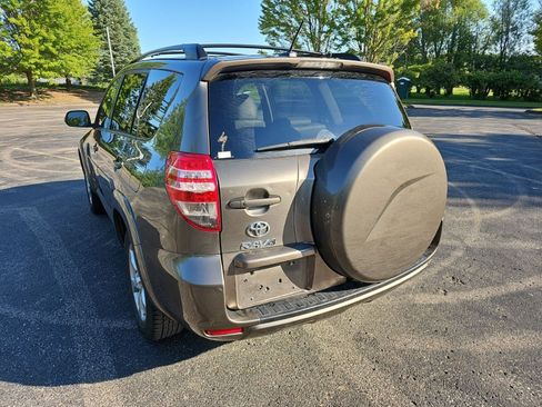 Used 2011 Toyota RAV4 Limited w/ Limited Extra Value Pkg AWD/4WD image 3