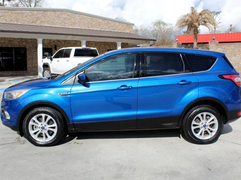 Used 2017 Ford Escape SE image 15