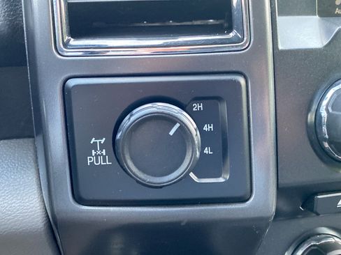 Used 2018 Ford F150 XLT w/ Equipment Group 301A Mid AWD/4WD image 30