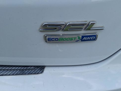 Used 2019 Ford Edge SEL AWD/4WD image 5