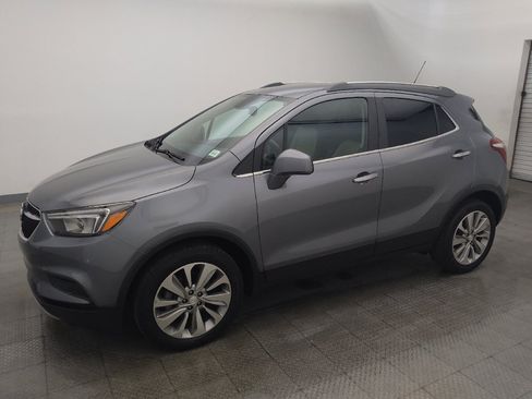 Used 2020 Buick Encore Preferred w/ Safety Package FWD image 2