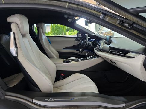 Used 2014 BMW i8 AWD/4WD image 31
