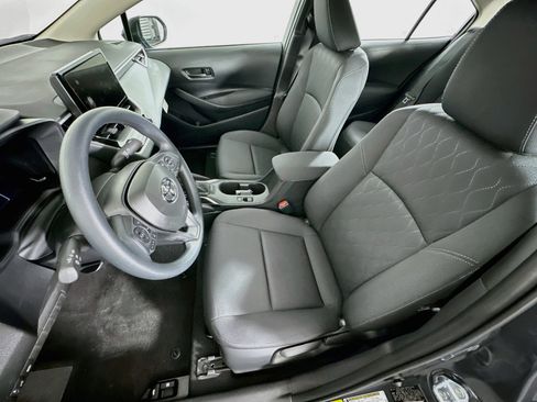 Used 2026 Toyota Corolla LE FWD image 13