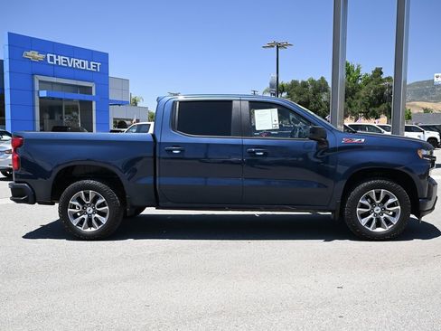 Used 2021 Chevrolet Silverado 1500 RST w/ Z71 Off-Road Package AWD/4WD image 3