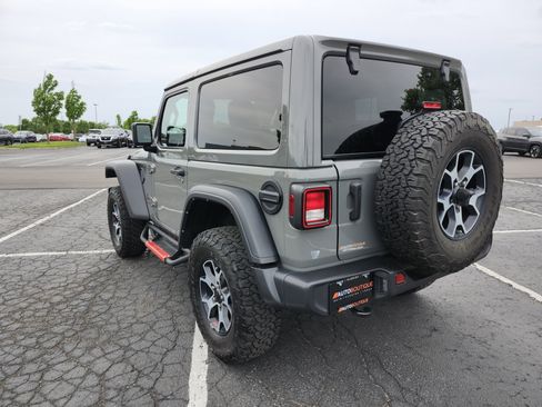 Used 2022 Jeep Wrangler Rubicon w/ Cold Weather Group AWD/4WD image 17