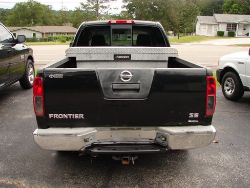 Used 2007 Nissan Frontier SE image 4