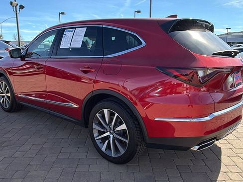 Used 2025 Acura MDX SH-AWD w/ Technology Package image 5