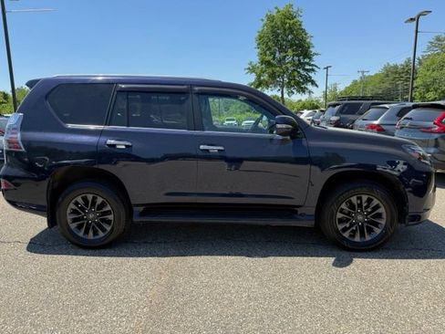 Used 2022 Lexus GX 460 Premium w/ Premium Plus Package AWD/4WD image 4