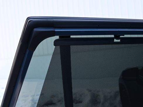 Used 2025 Toyota Grand Highlander AWD image 17