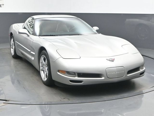 Used 2004 Chevrolet Corvette Coupe RWD image 43