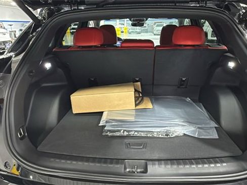 Used 2024 Chevrolet Blazer EV RS image 6