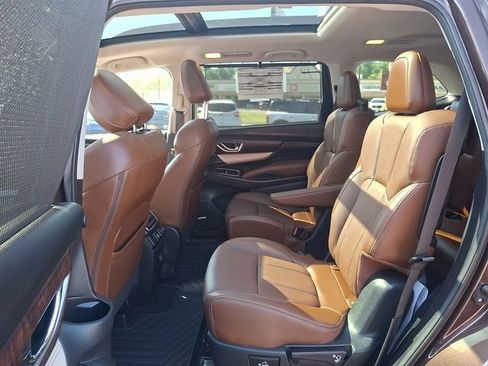 Used 2019 Subaru Ascent Touring AWD/4WD image 10