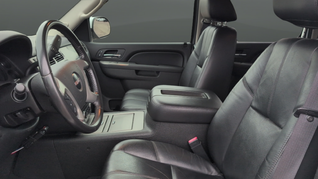 Used 2010 GMC Sierra 1500 SLT w/ All-Terrain Package AWD/4WD image 10